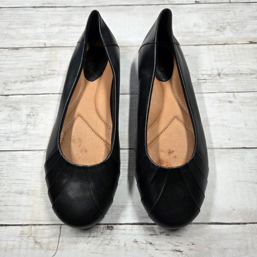 Earth Bellwether Ballet Flats Women 8D Black Leather Pleated Comfort Wide Shoes